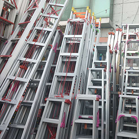 鋁合金梯、鐵梯、木梯等各種工程用梯